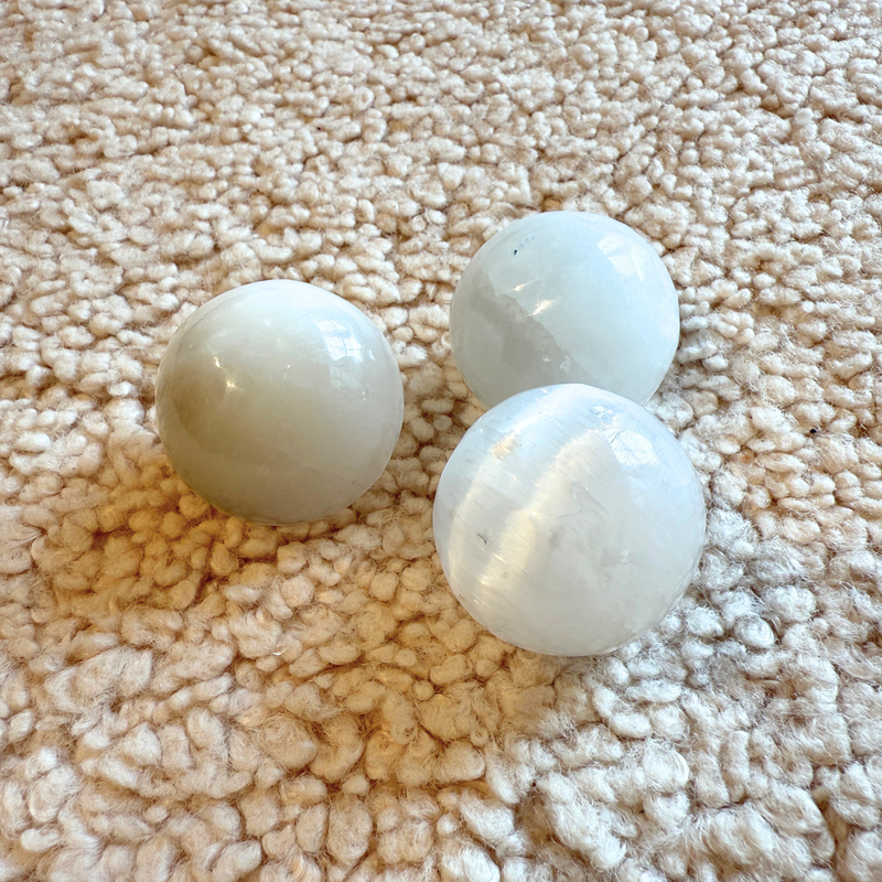 ANASCRYSTALCARE Decor Selenite Sphere