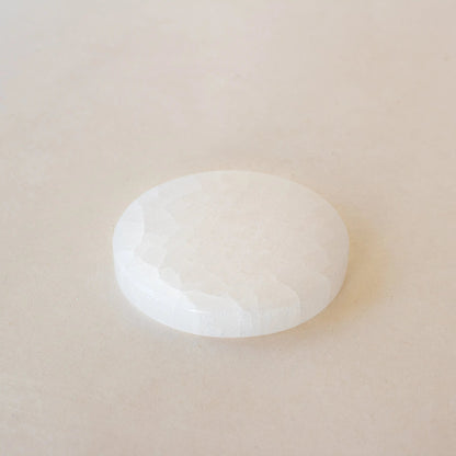 ANASCRYSTALCARE Decorative Plates Selenite Neutral Plate