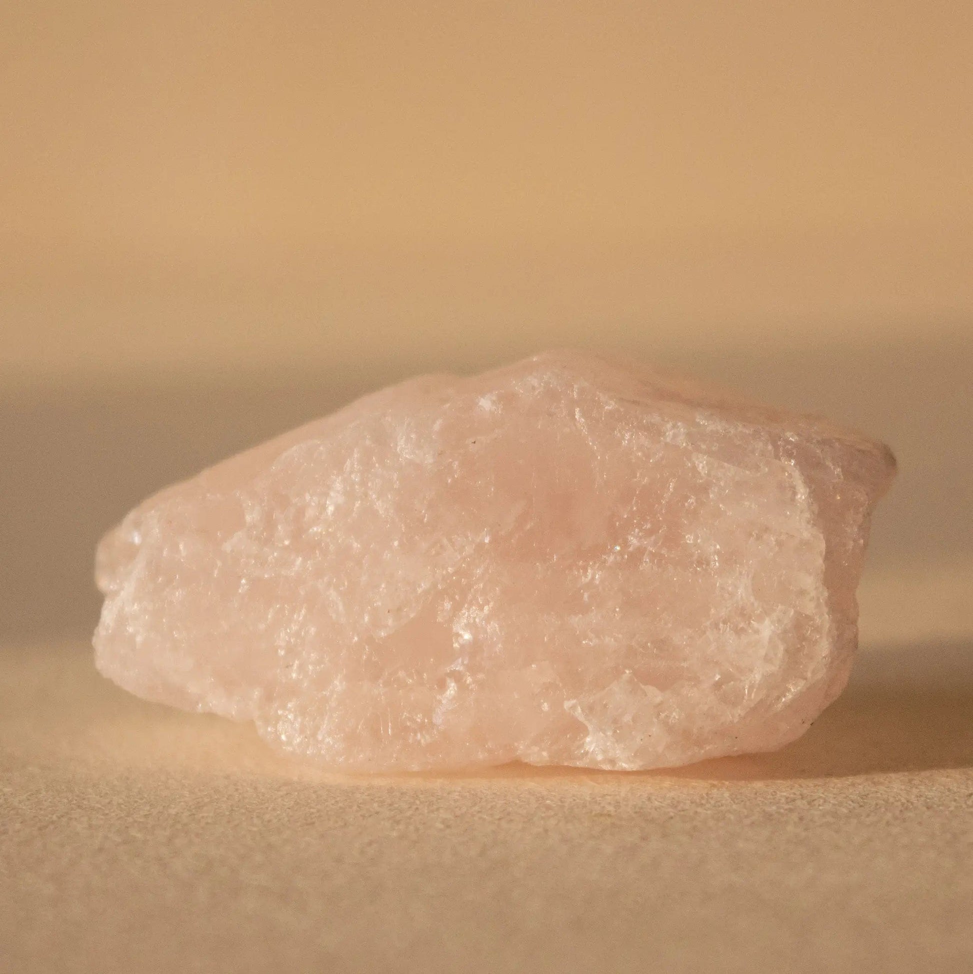 ANASCRYSTALCARE Raw Rose Quartz