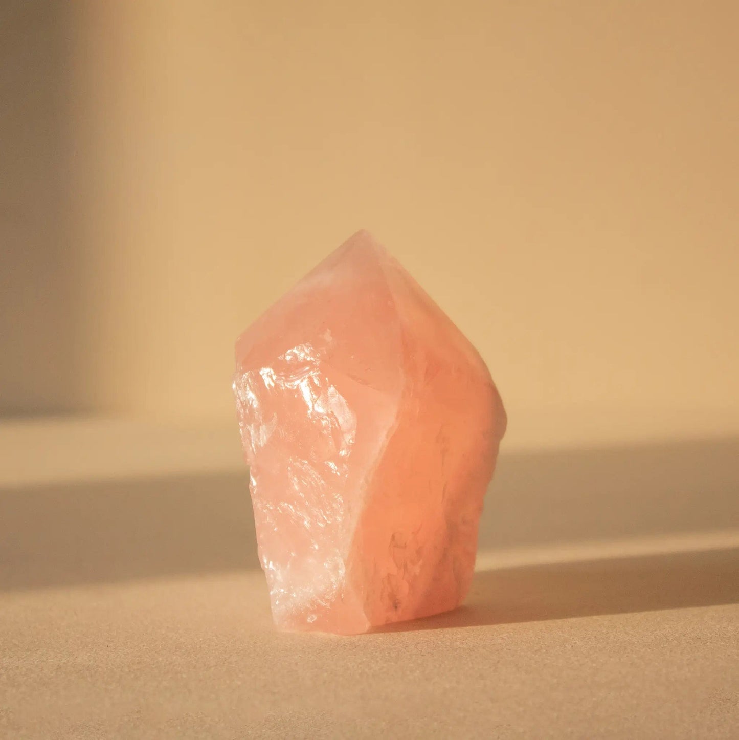 ANASCRYSTALCARE Rose Quartz Point