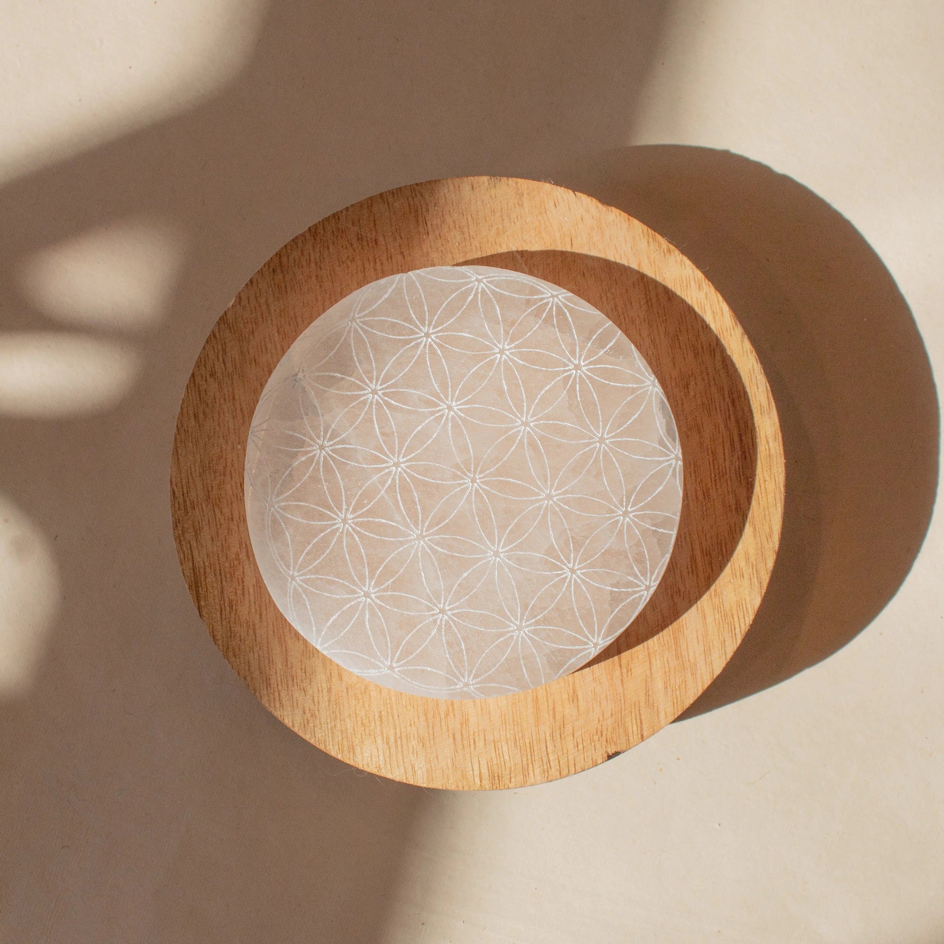 ANASCRYSTALCARE Selenite Flower of Life Plate
